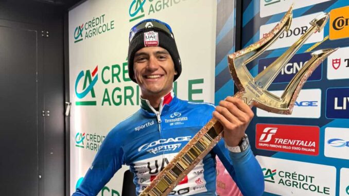 Isaac del Toro conquista el ‘Tridente’ de la Tirreno Adriático