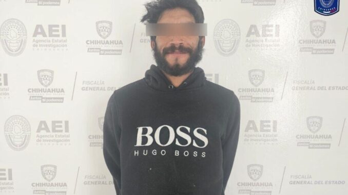 Detienen a tres hombres y una mujer por delitos contra la salud