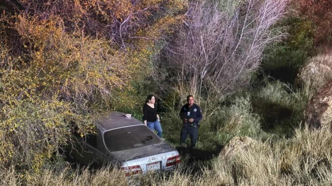 Conductor cae a barranco tras perder el control en curva del periférico R. Almada