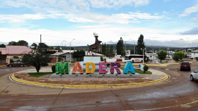 Presentan calendario de eventos turísticos 2026 del municipio de Madera