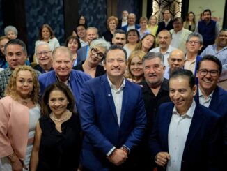 Comparte Marco Bonilla visión de desarrollo y futuro con empresarios juarenses