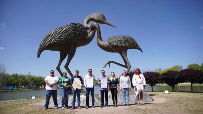 Firman Guachochi y Parral acuerdo de hermanamiento