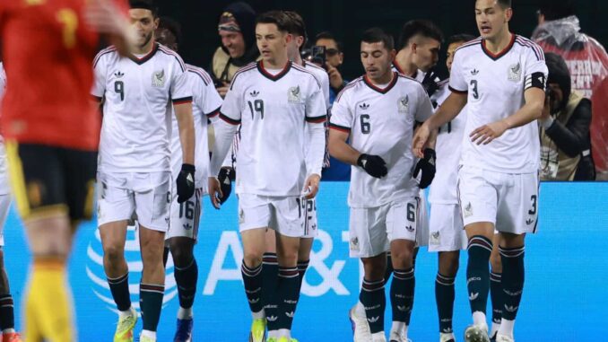 México empata con Bélgica