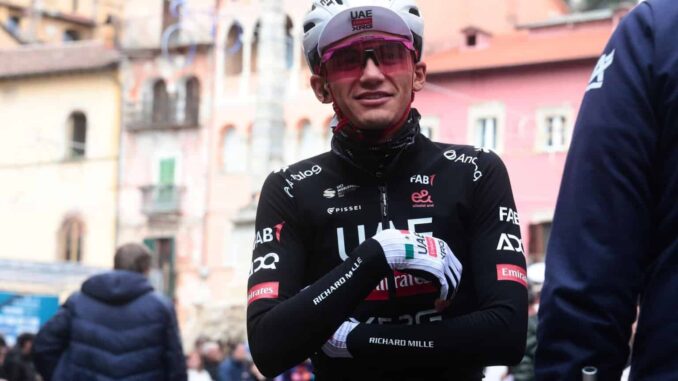 Isaac del Toro liderará al Emirates-XRG en la Itzulia