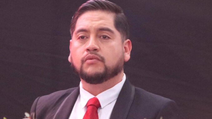 Hallan muerto a Pedro Valencia, secretario del Ayuntamiento de Ocampo