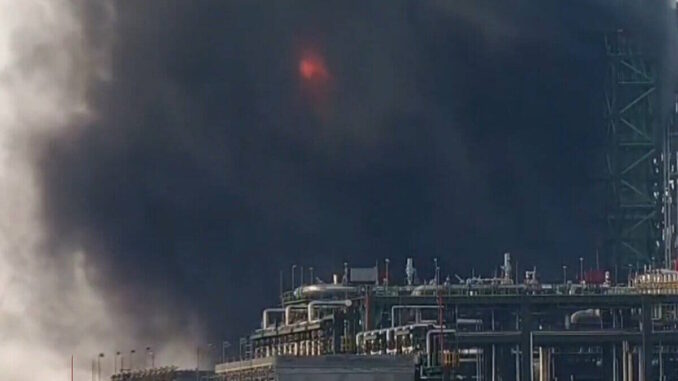 Se registra incendio en Dos Bocas, Tabasco