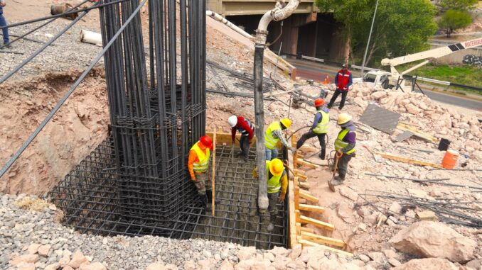 Avanza Municipio con las cimentaciones de la Gaza de incorporación