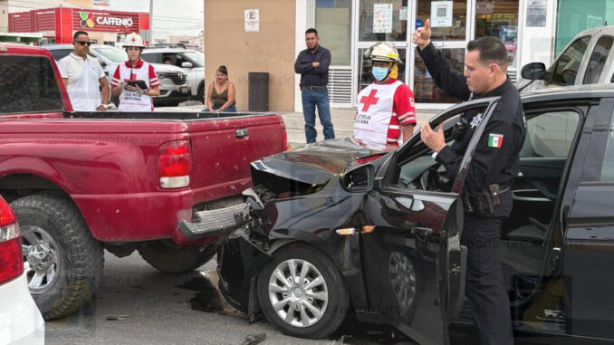 Choque por alcance deja lesionado en lateral de Ortiz Mena