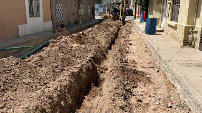 Inicia Gobierno Municipal pavimentación de 3 calles con participación directa de vecinos