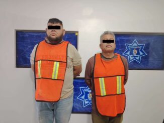 Detienen a dos y les aseguran vehículo usado en varios asaltos